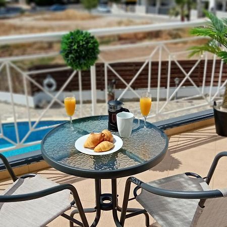 Kato Paphos Suites Zewnętrze zdjęcie