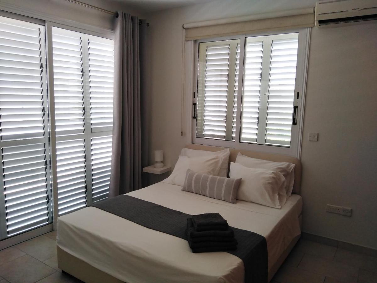 Kato Paphos Suites Zewnętrze zdjęcie